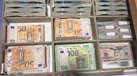 כסף שנתפס, צילום: דוברות המשטרה